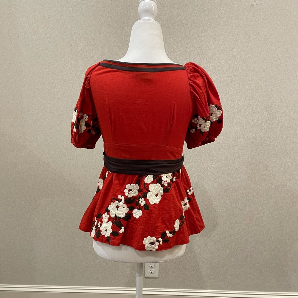 Anthropologie red floral puff sleeve blouse - Picture 6 of 13
